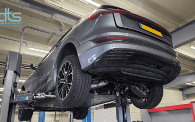 Opgelost: zoemend en gierend geluid Audi e-tron elektromotor