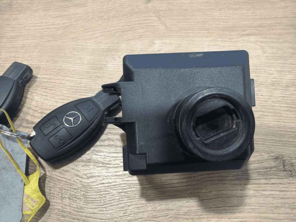 Mercedes-Benz Vito W447 contactslot DTS Lopik